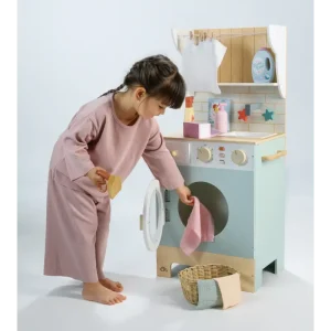 Laundrette role play toys